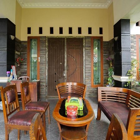 โอโย 2286 วิสมา ลาอุต ตาวาร์ ชาเรียะห์ Hotel บันดาร์ ลัมปุง ภายนอก รูปภาพ