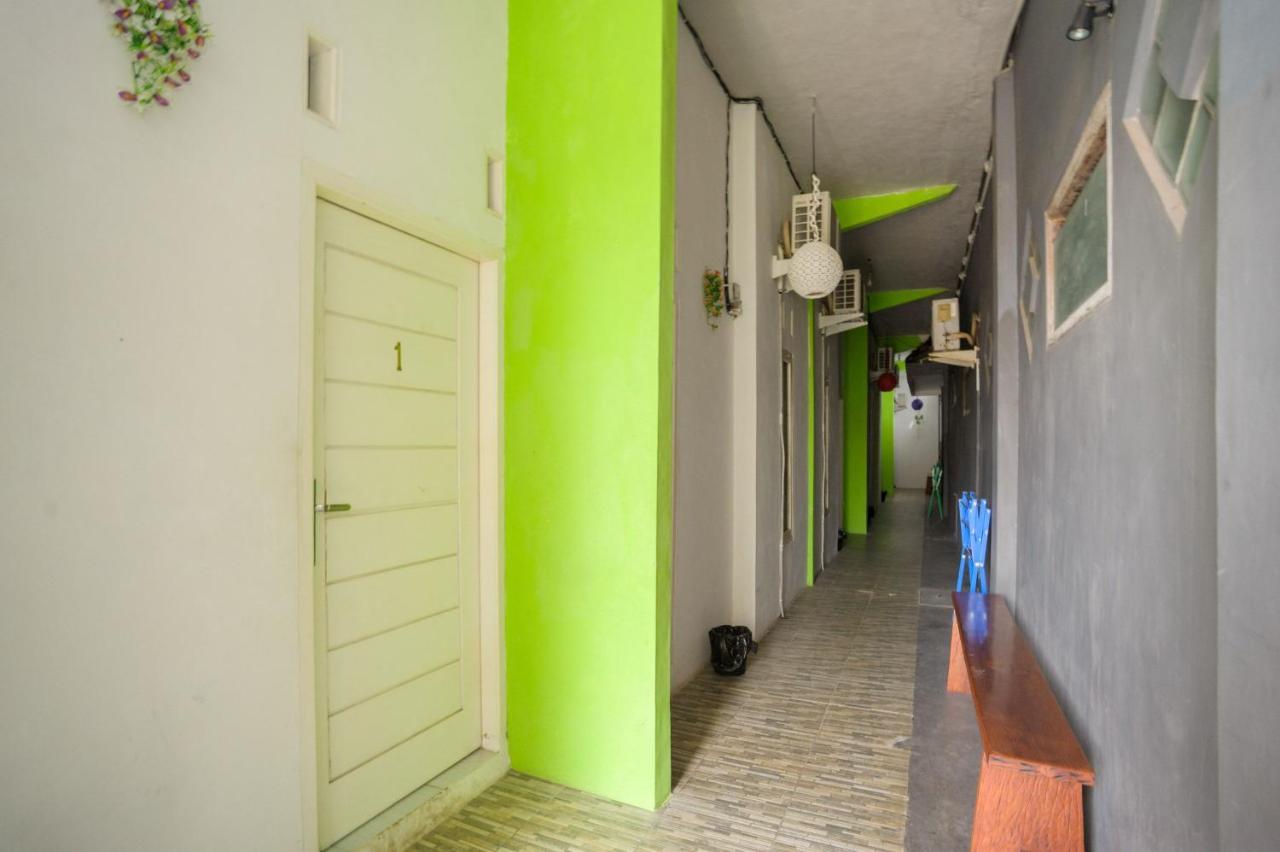 โอโย 2286 วิสมา ลาอุต ตาวาร์ ชาเรียะห์ Hotel บันดาร์ ลัมปุง ภายนอก รูปภาพ