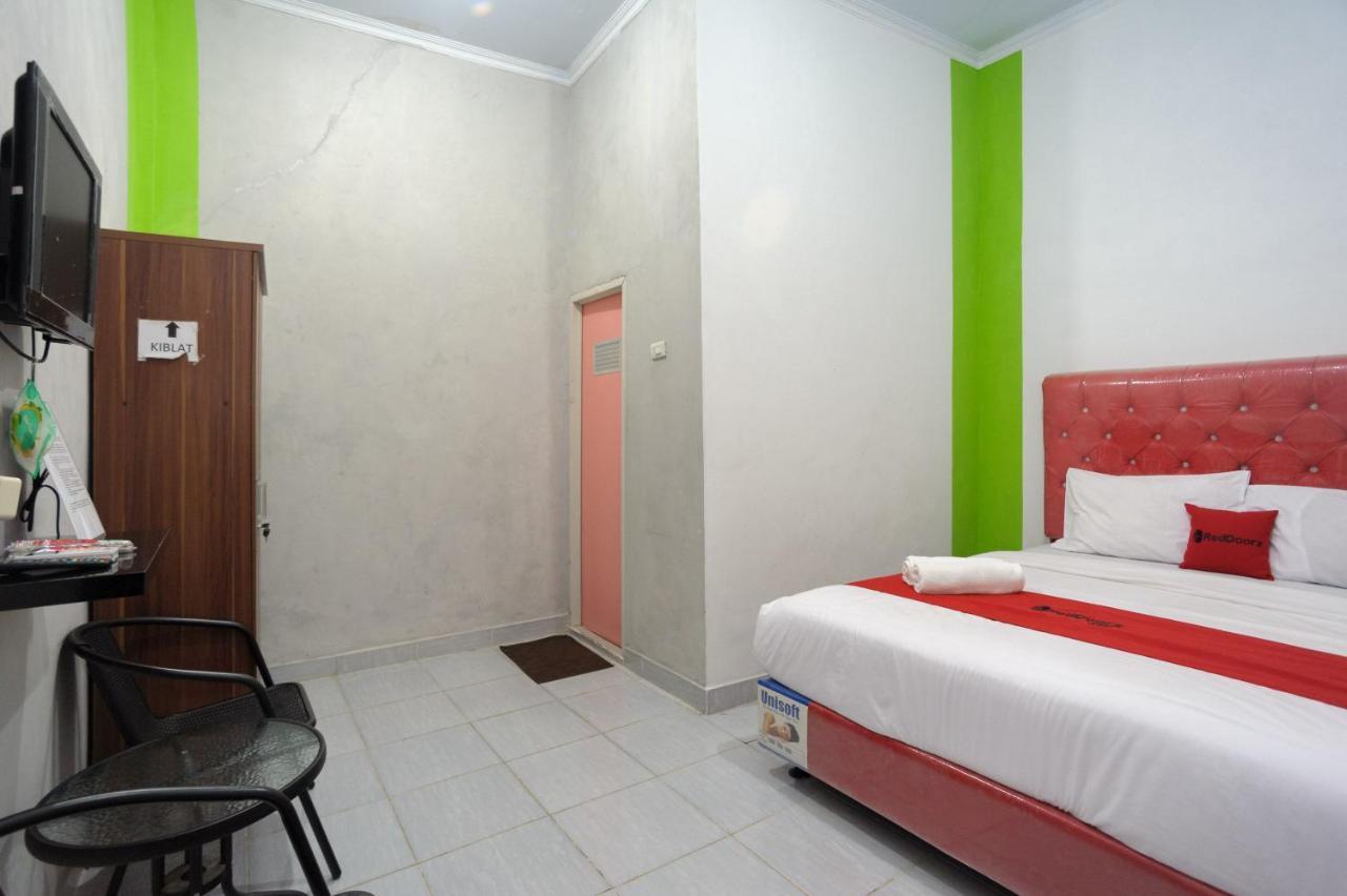 โอโย 2286 วิสมา ลาอุต ตาวาร์ ชาเรียะห์ Hotel บันดาร์ ลัมปุง ภายนอก รูปภาพ